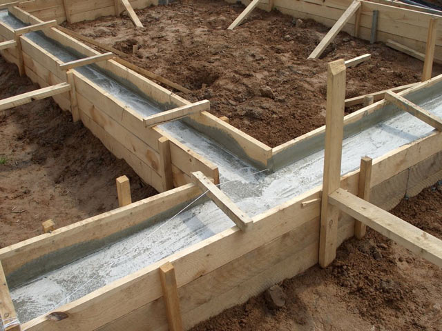 Pouring the foundation must be approached very responsibly