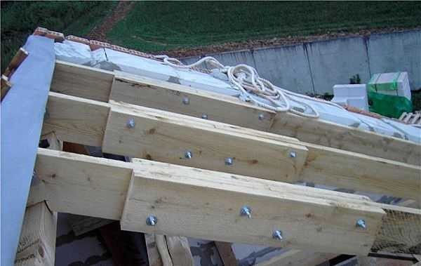 A reliable way to build rafters. Patch length - at least one meter