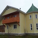 Everyone knows what vinyl and acrylic siding looks like, but design options may be different