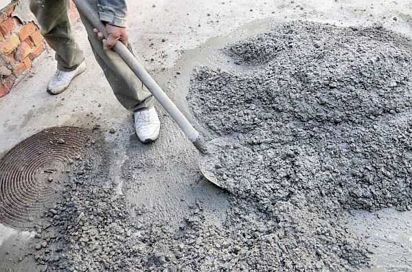 For small volumes, concrete can be mixed by hand