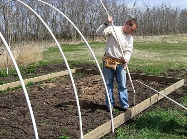 Pieces of PVC pipes are put on the fittings