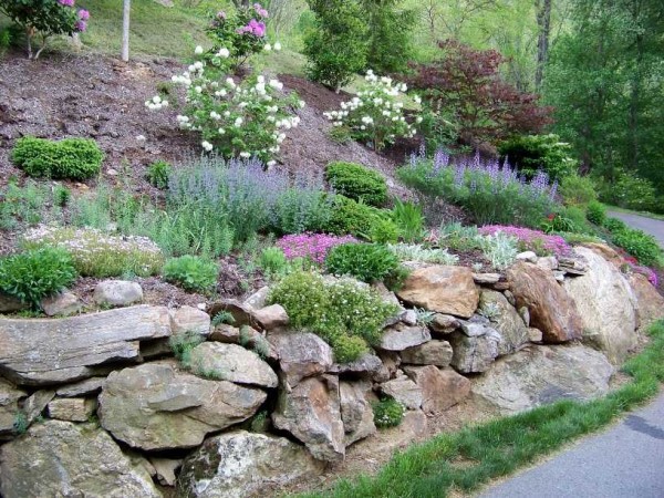 Terraces can also be designed in the form of alpine slides
