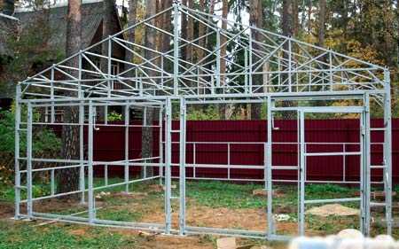 Example of a frame for a metal shed