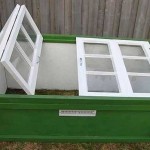 You can also make an accordion so that the frames do not stick out too much.