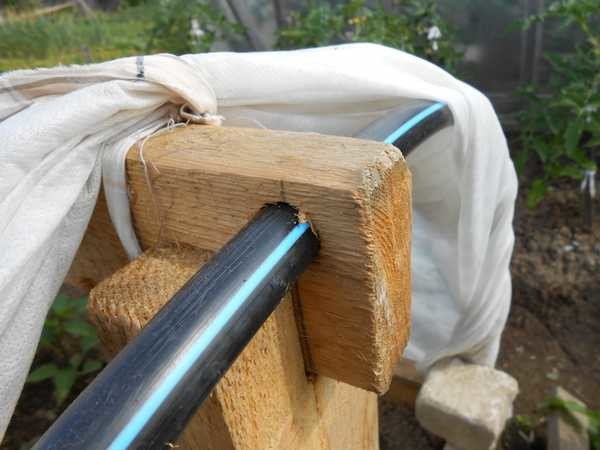 How to fix the longitudinal bar in the racks