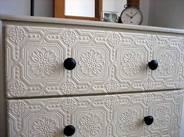 You can glue the embossed wallpaper, and to get dirty, cover it twice with a layer of transparent varnish