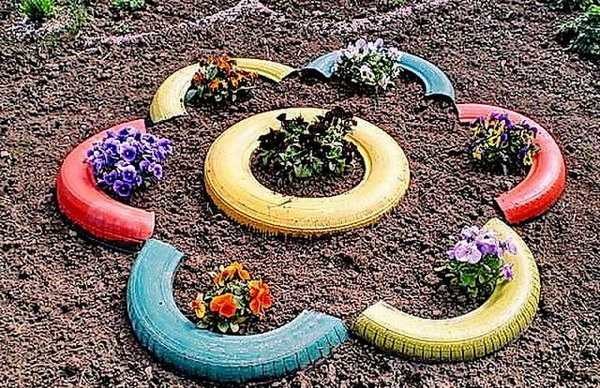 Flowerbed-chamomile from tires