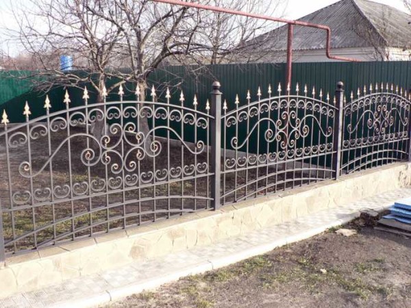 Forged and welded fences look beautiful