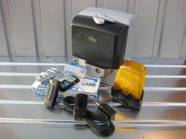 Sliding gate automation kit