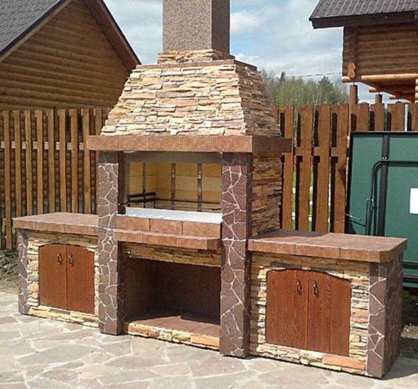 You can build this brazier oven with your own hands.