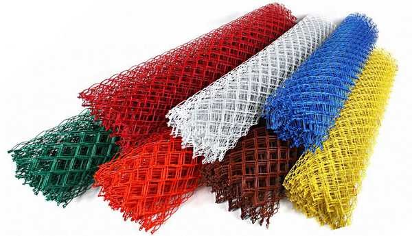 PVC-coated mesh netting is a good option for fencing playgrounds