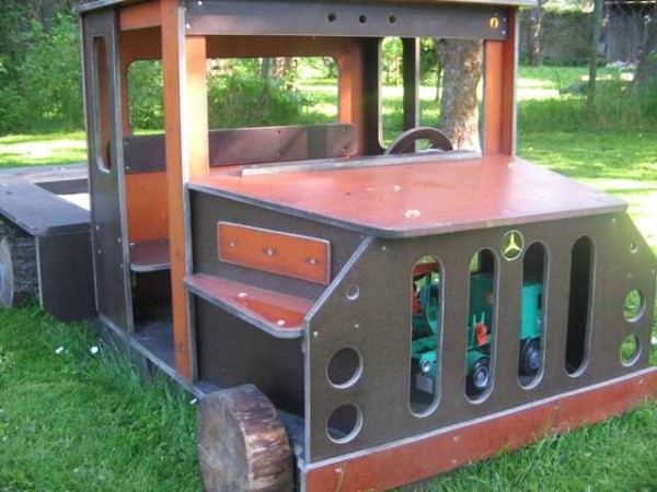 Plywood machine and sandbox