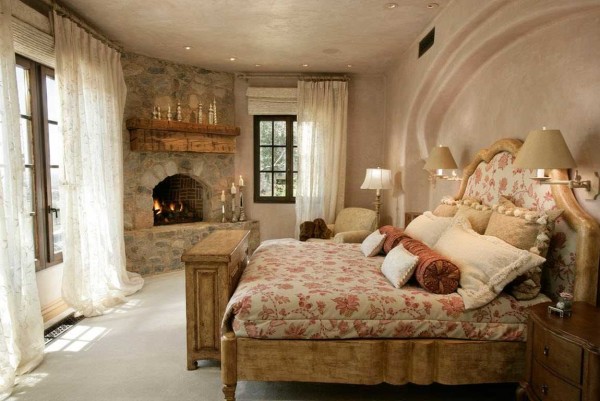 Bedroom with fireplace. Mother of pearl on the walls and ceiling in the photo does not look very good, but in real life it is simply mesmerizing