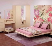 Romantic bedroom for a girl