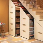 More convenient pull-out systems separated by mesh dividers - everything is visible and much easier to search