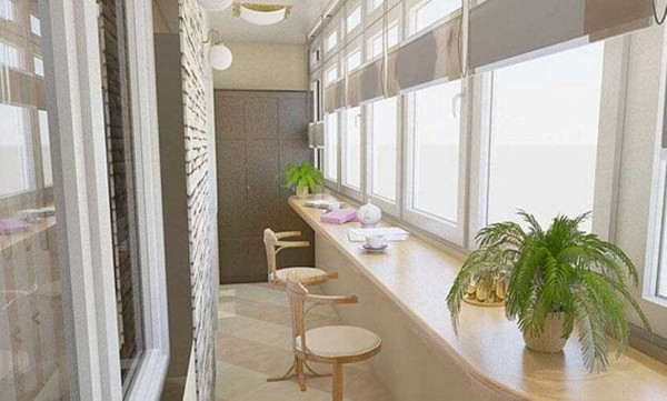 The idea is the same, the decoration of the balcony inside is different