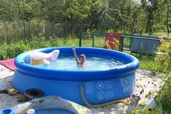 Inflatable pool - great option for children