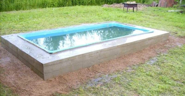 On the one hand, I had to pour sand, on the other, remove some soil