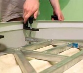 Installing the legs