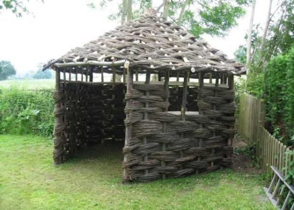 do-it-yourself fence in the country