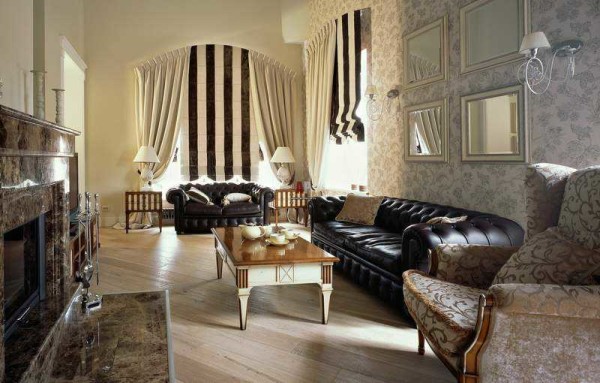 Calmer colors, fabric without shine - the effect is different, and the style is classic