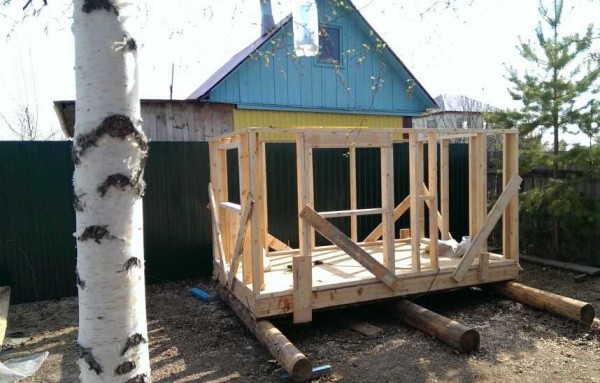 Side walls inserted