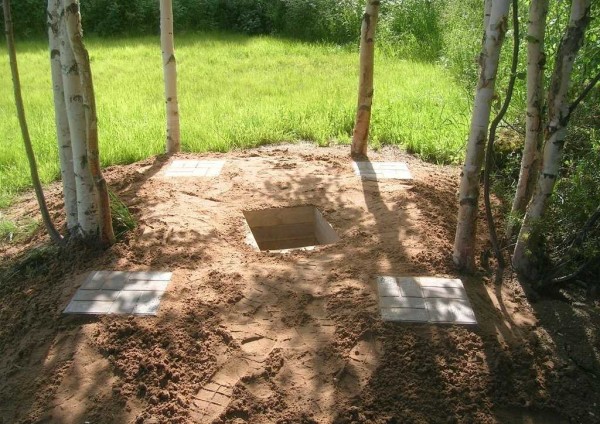 Shower drain pit