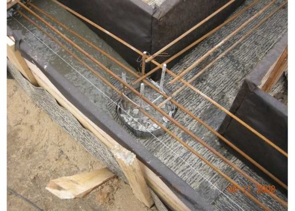 The pile is connected to the grillage - this is the pile-grillage foundation