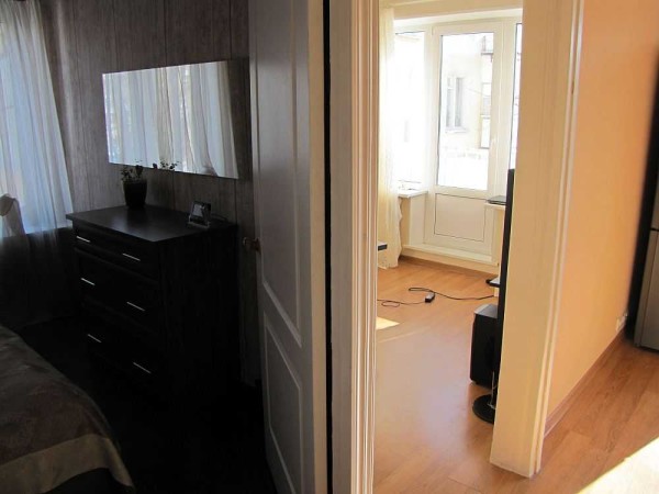 This is a view from the side of the door