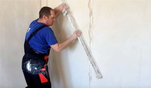 Carrying out the rule in different planes, we finally align the wall