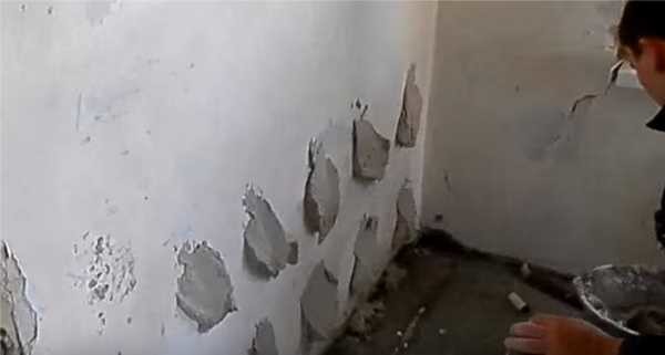 Glue or putty is applied