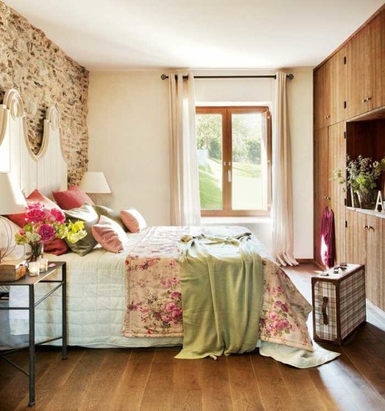 Furniture can take one of the walls, but only from edge to edge