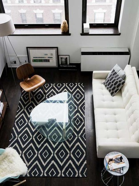 The dark floor brings the interior down but gives a sense of stability