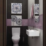 A rather complicated version of the combined tile in the toilet - three colors, and even inserts with patterns ... Such a toilet design must be drawn in design programs, otherwise something strange may turn out