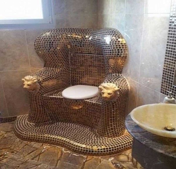 A whole throne ...