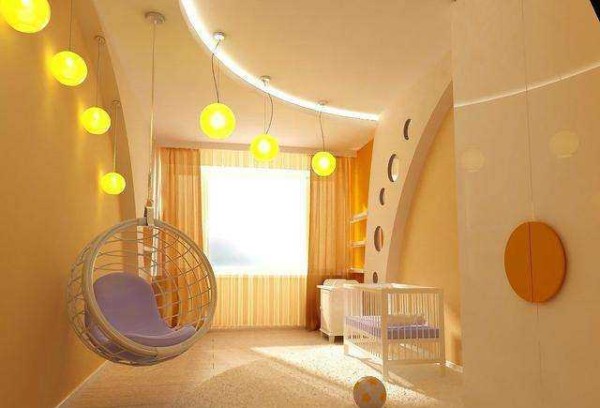 Unusual design of a room for a newborn
