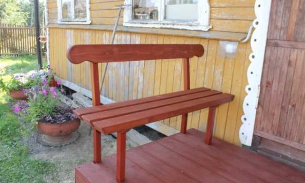Here's a bench on the porch.