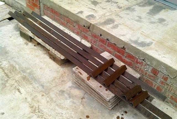 Rust converter treated