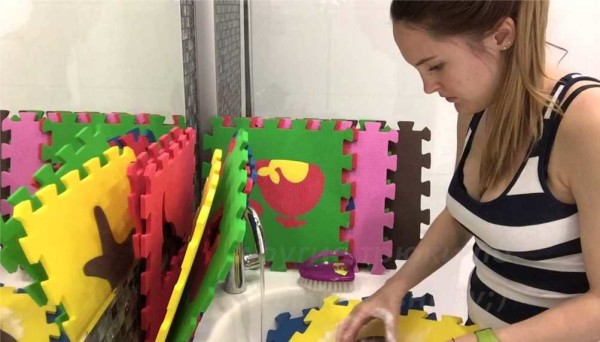 How to clean soft floor in a nursery