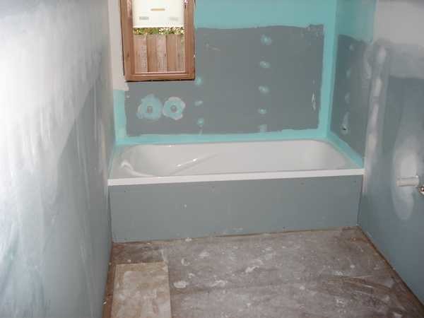The tiles are laid on flat walls