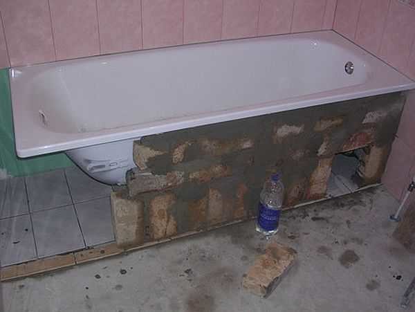 This is how they lay out the brick base