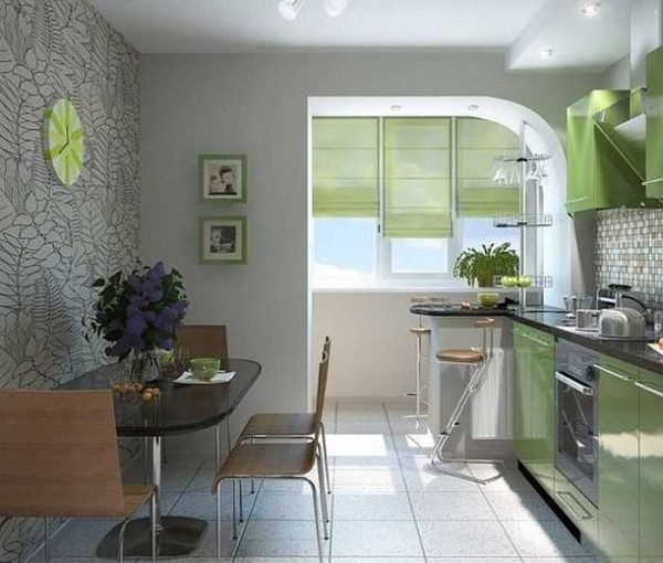 Joining the loggia to the kitchen allows you to unload the main area