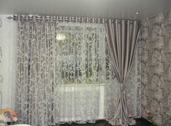 Colored tulle is selected to match the curtains