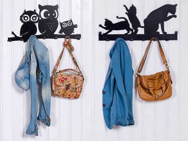 Hangers with animals