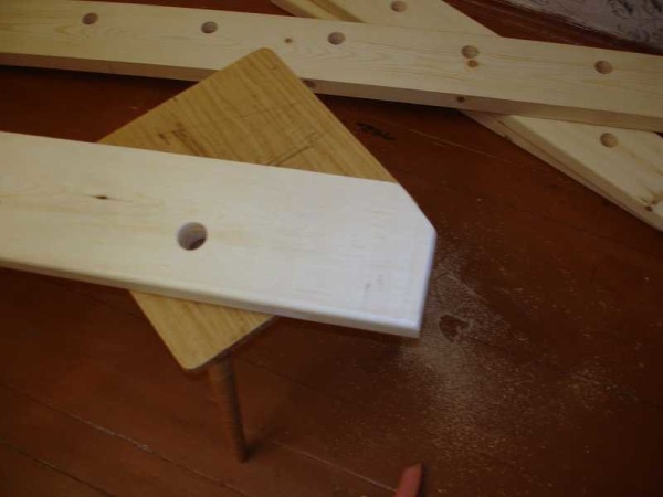 Cut off a piece at the bottom of the racks - the plinth is located there