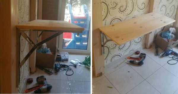 Folding hinges installed