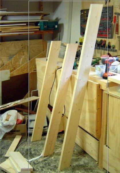 Ready-made bowstrings for stairs