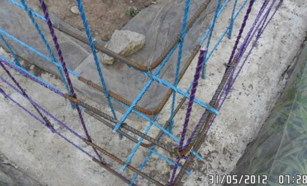 Reinforce the corners with metal reinforcement