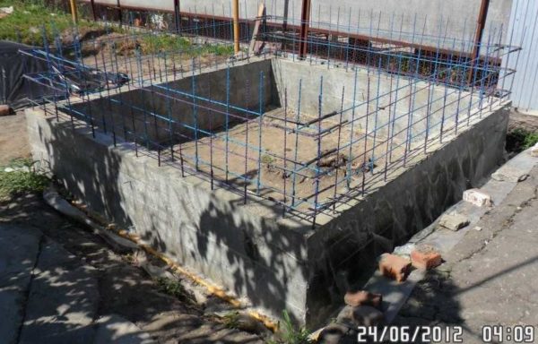 Next row of reinforcement
