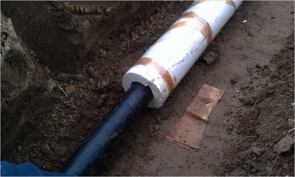 Special insulation for pipes - shell